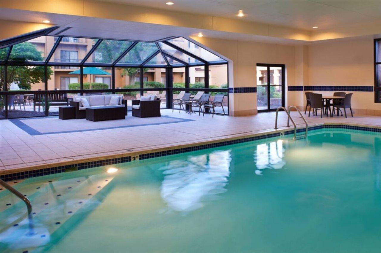 Courtyard Columbus Worthington Hotell Eksteriør bilde