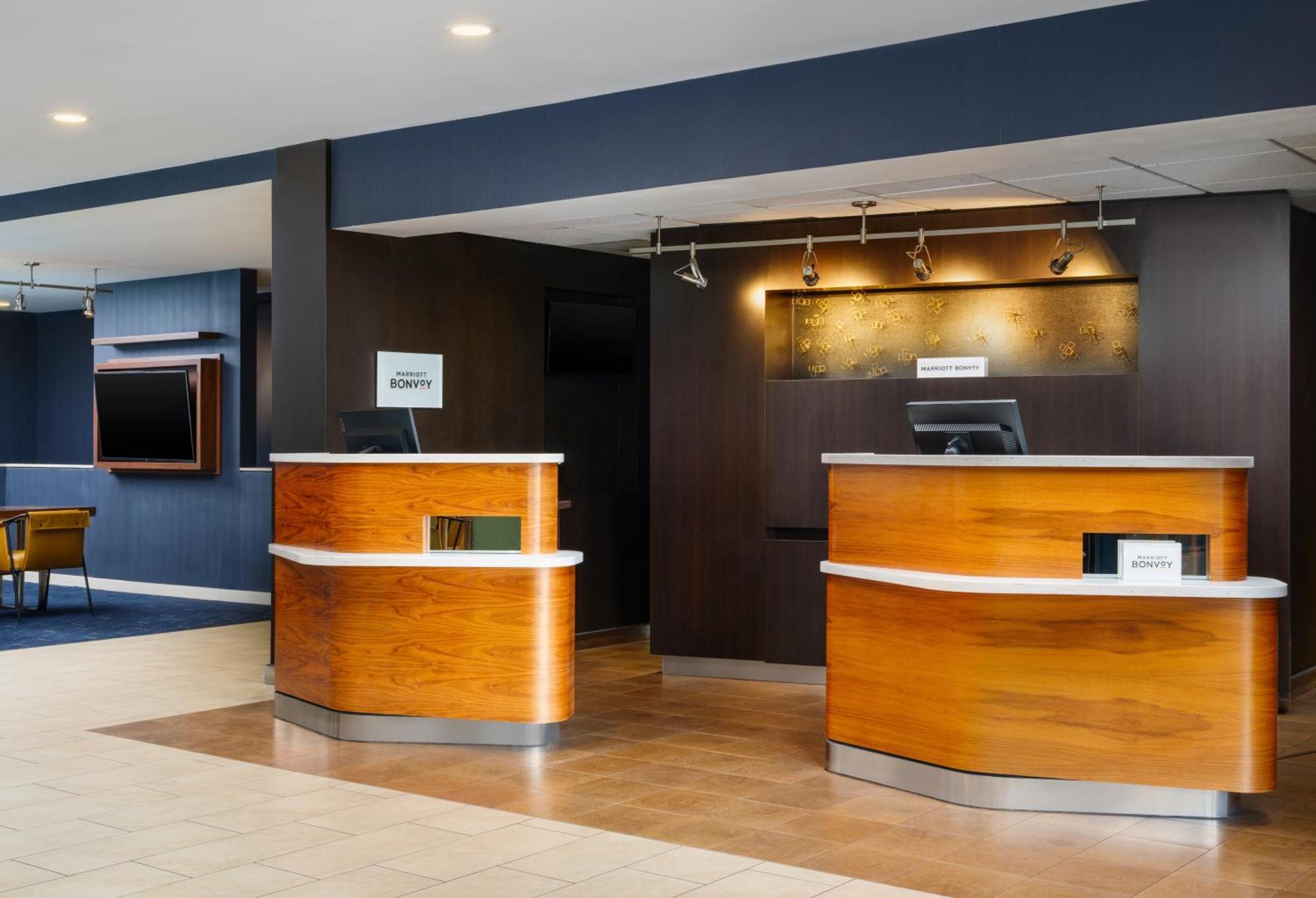 Courtyard Columbus Worthington Hotell Eksteriør bilde