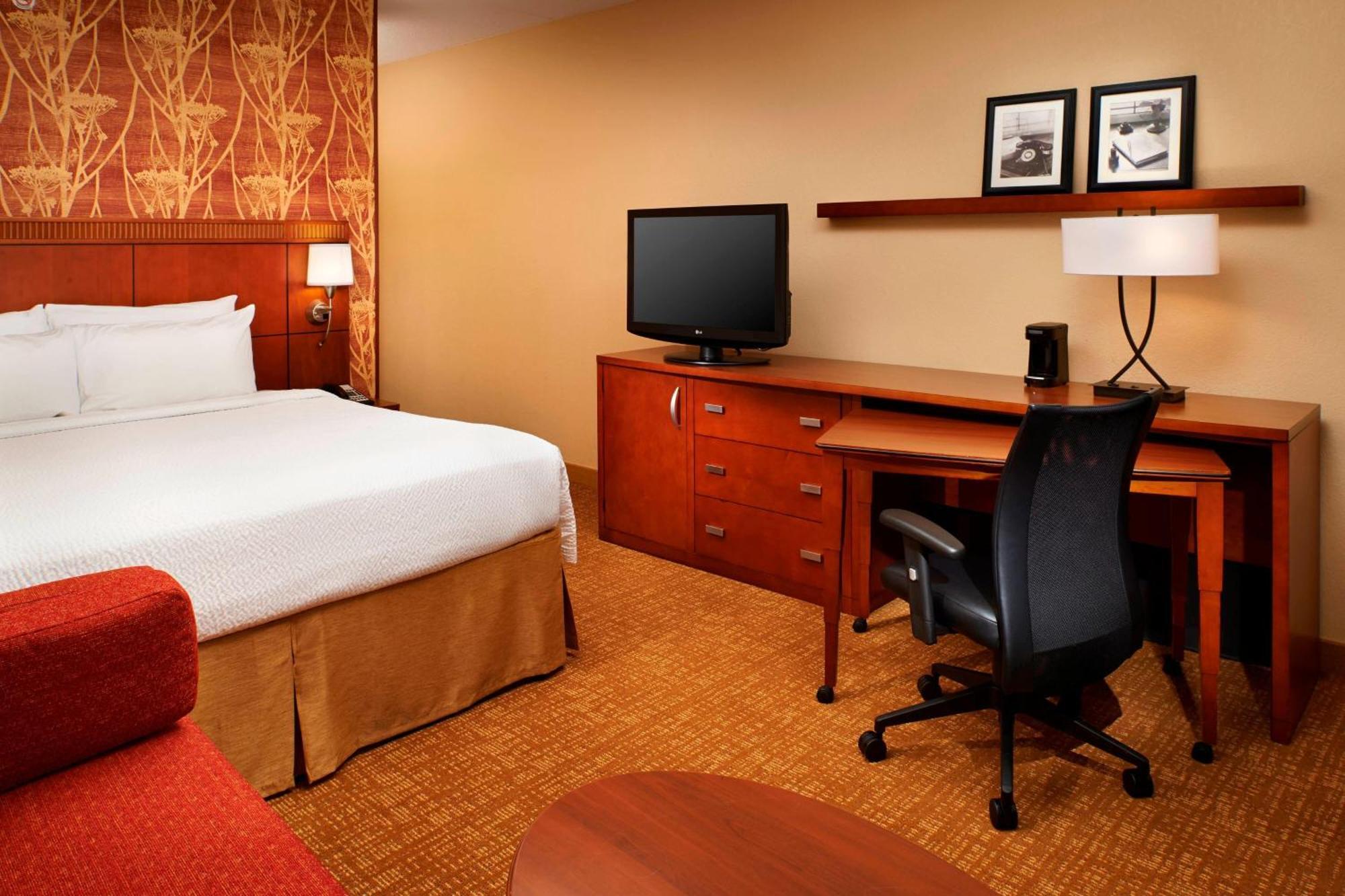Courtyard Columbus Worthington Hotell Eksteriør bilde