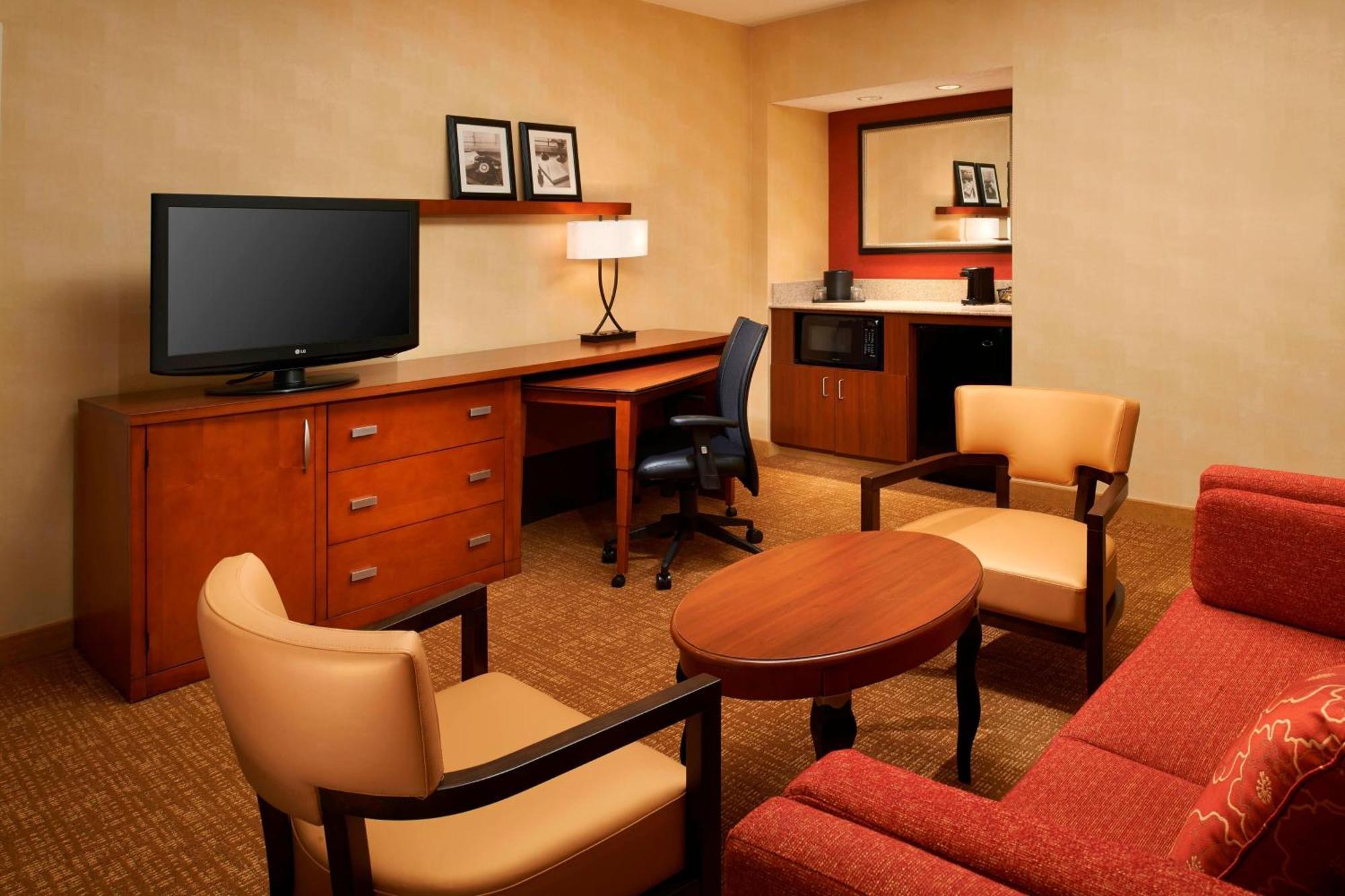 Courtyard Columbus Worthington Hotell Eksteriør bilde